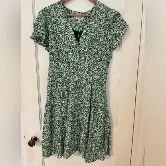 Evernew Mae Flutter-Sleeve Mini Dress - Picture 3 of 8